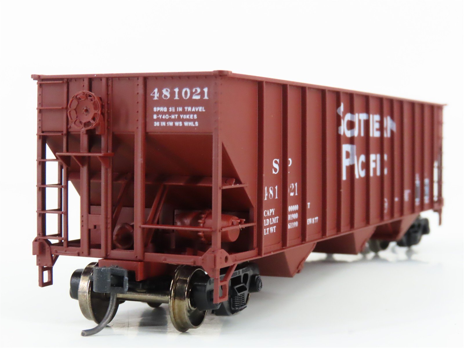 HO Scale Bowser 55111 SP Southern Pacific 3-Bay Open Hopper #481021 - Upgraded