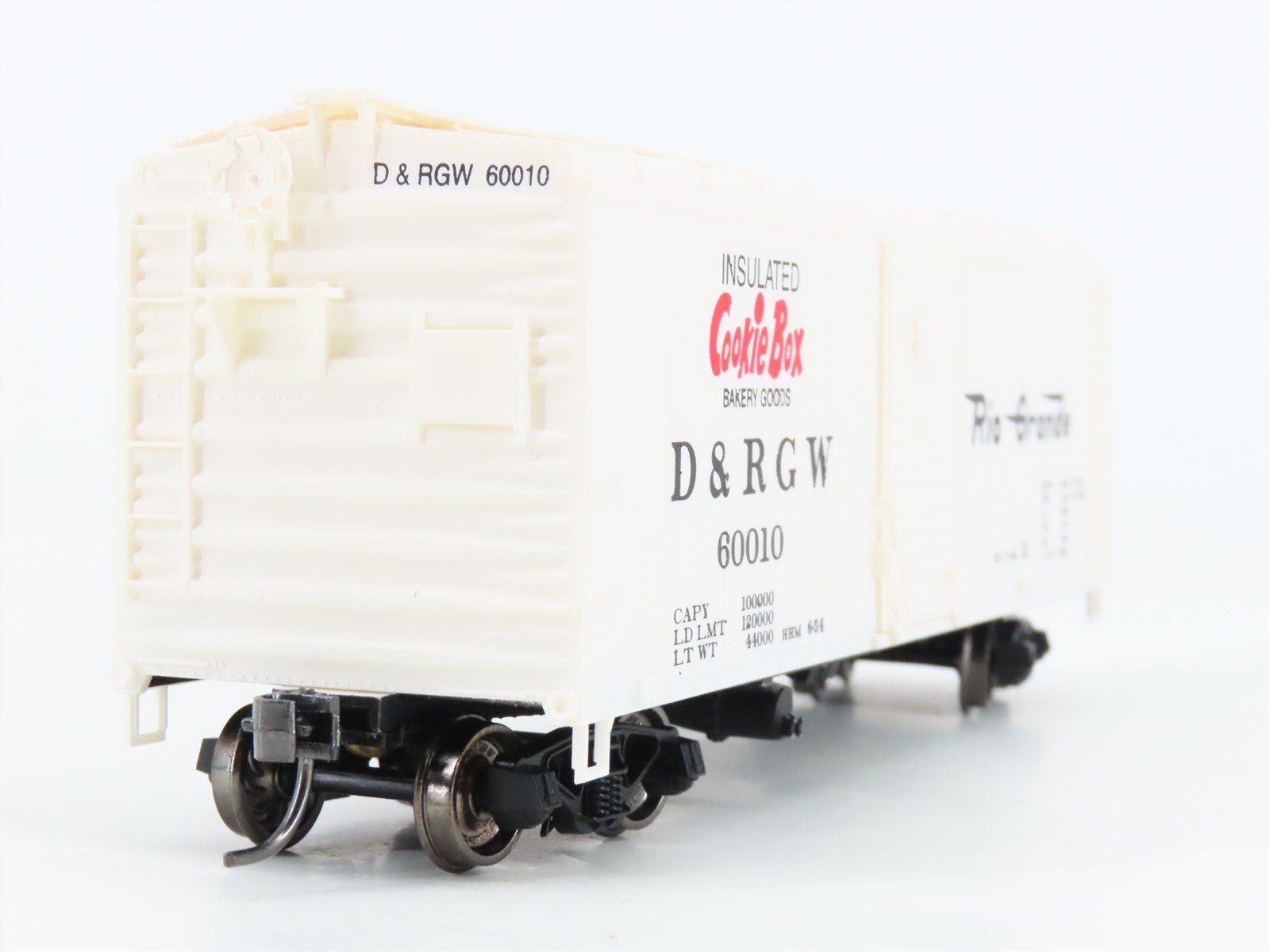 HO Scale Bowser English's 3-1015 D&RGW Cookie Box 40' Box Car #60010 - Upgraded
