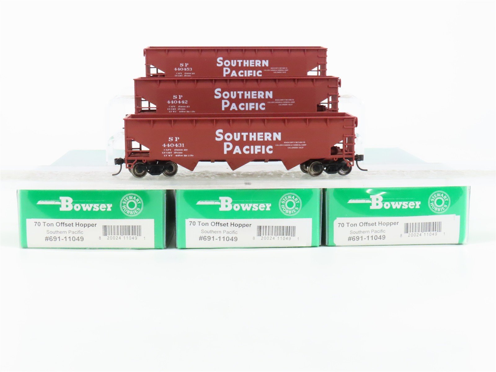 HO Bowser Stewart 691-11049 SP Southern Pacific 3-Bay Hopper 3-Pack - Upgraded