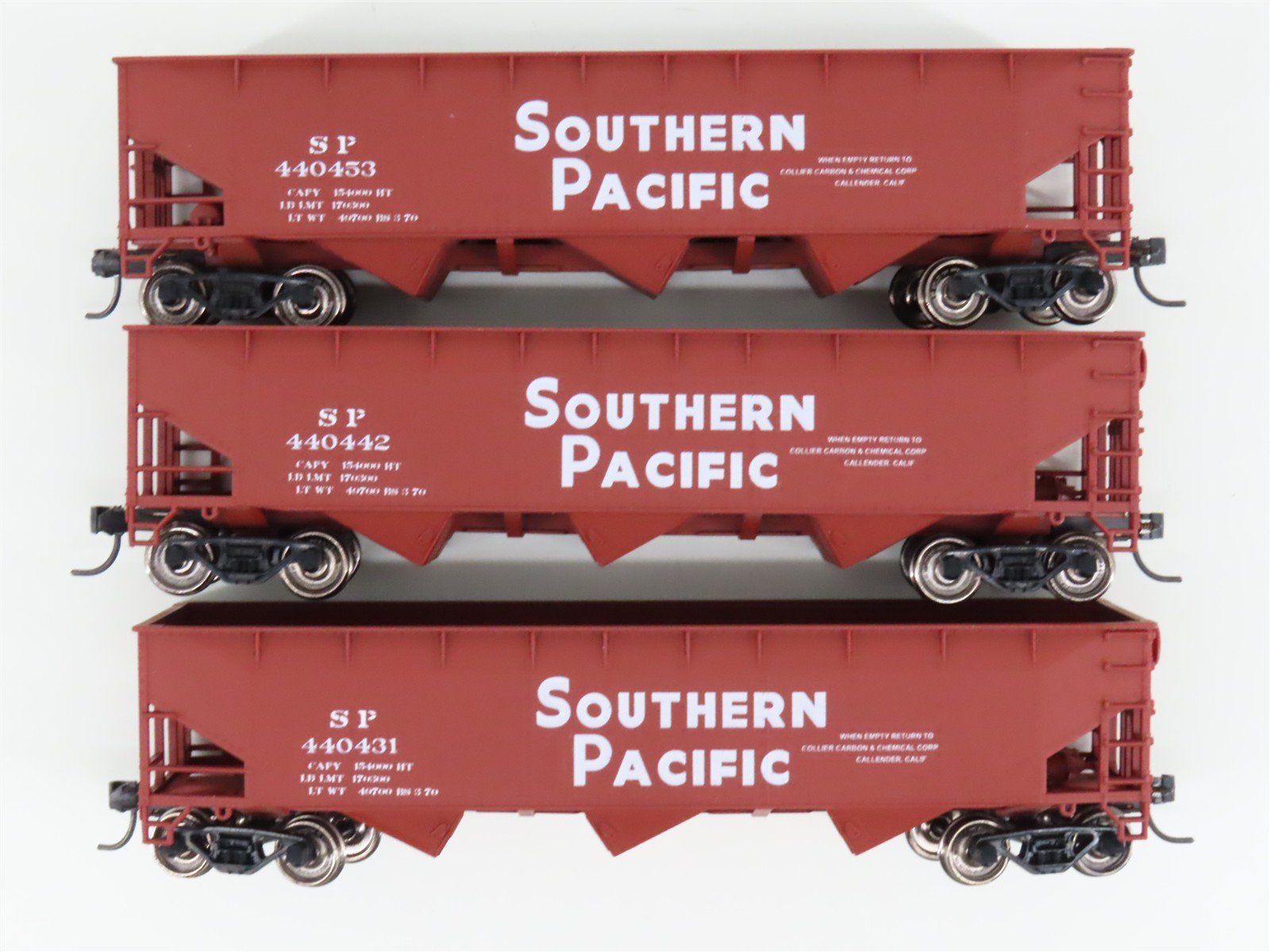 HO Bowser Stewart 691-11049 SP Southern Pacific 3-Bay Hopper 3-Pack - Upgraded
