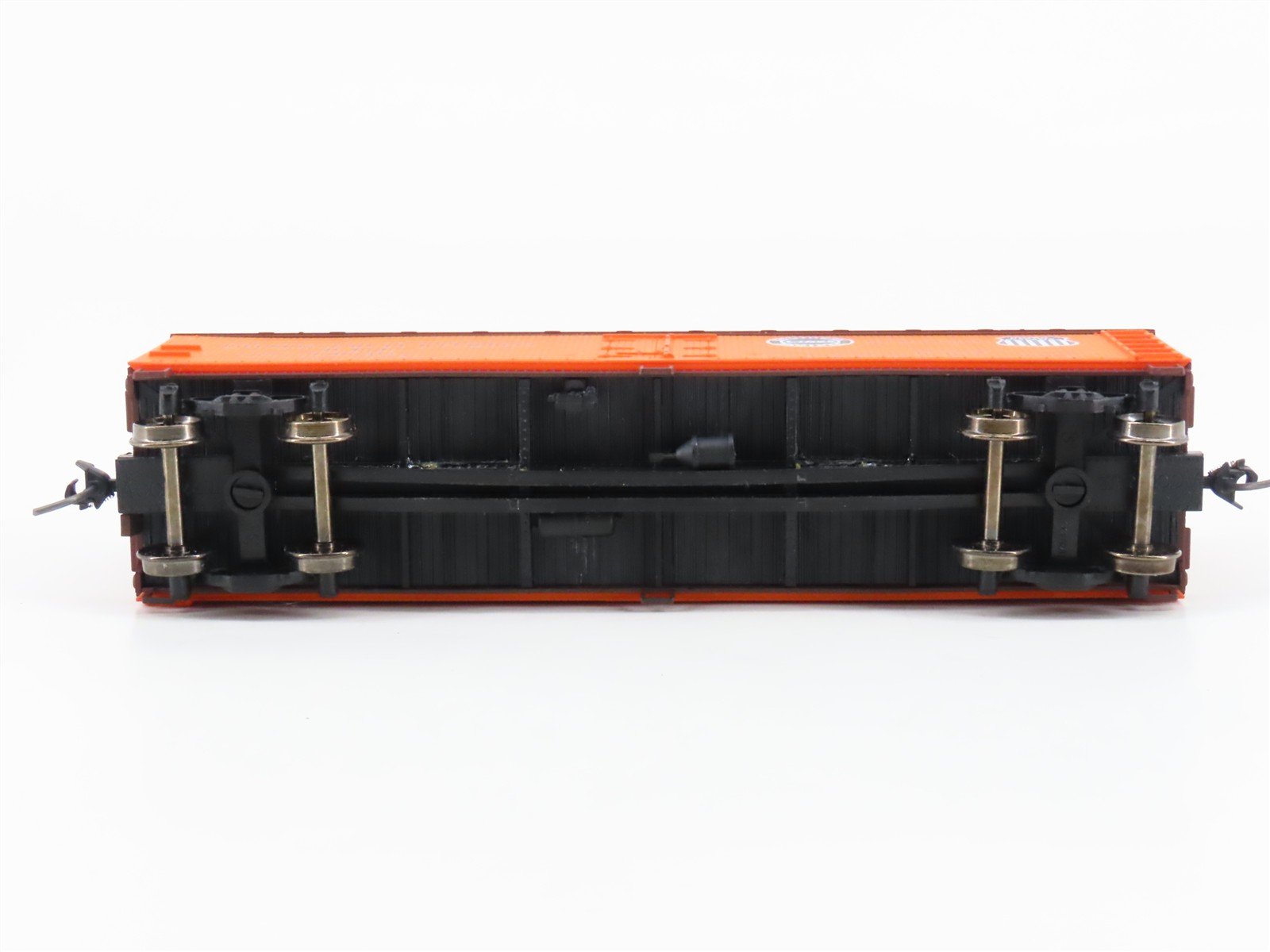 HO Scale Accurail 3353 PFE Pacific Fruit Express 40' Wood Reefer 3-Pack Upgraded
