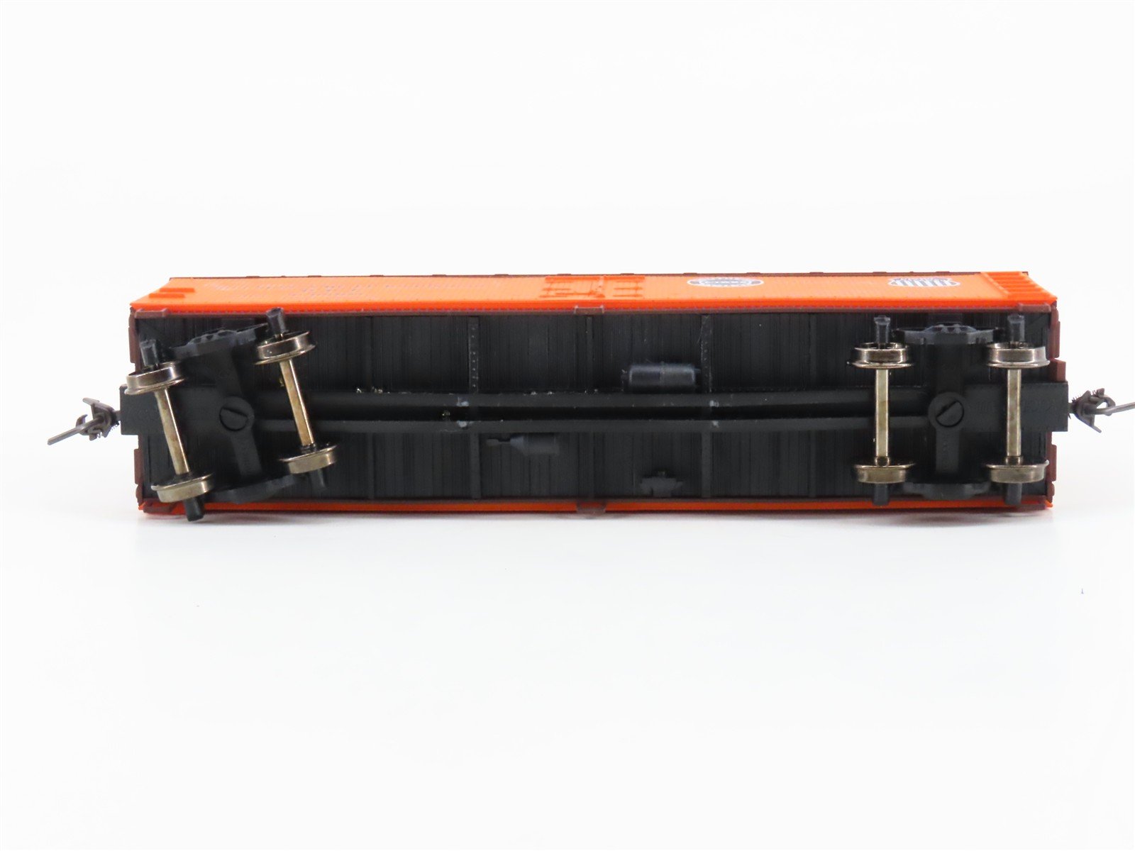 HO Scale Accurail 3353 PFE Pacific Fruit Express 40' Wood Reefer 3-Pack Upgraded