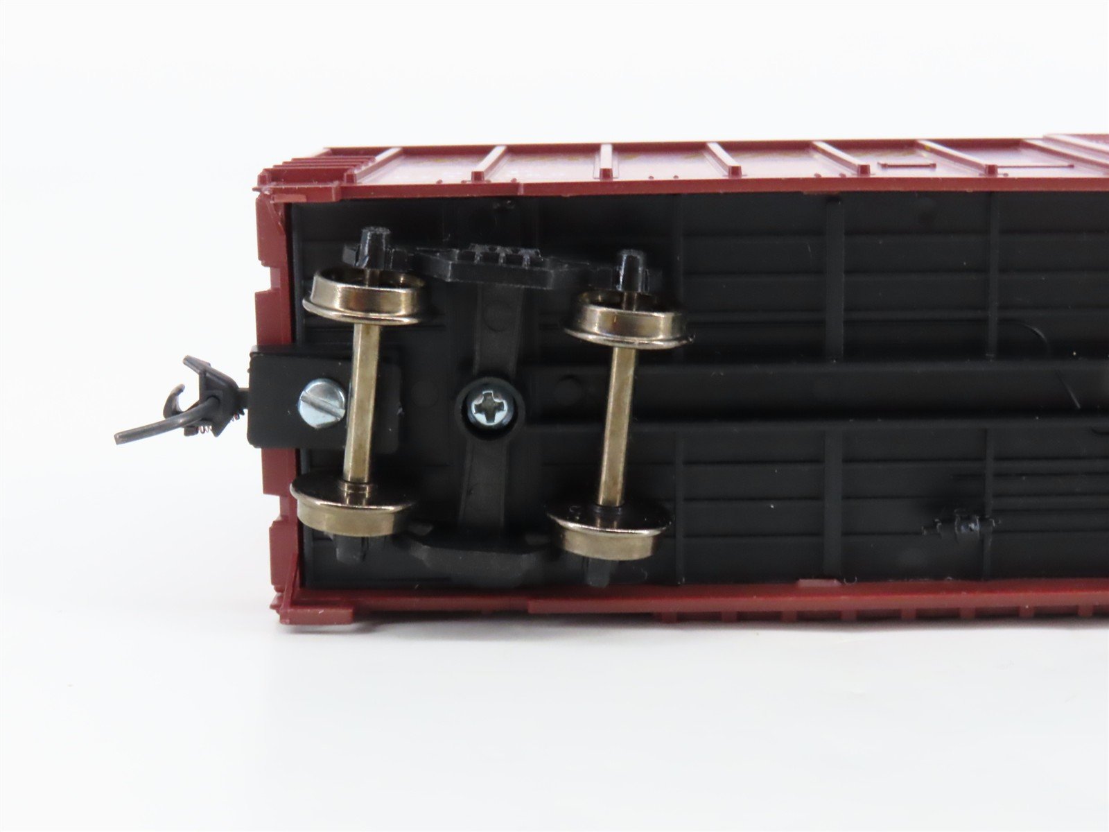 HO Roundhouse 7765 SP Southern Pacific Single Door Box Car #674858 - Upgraded