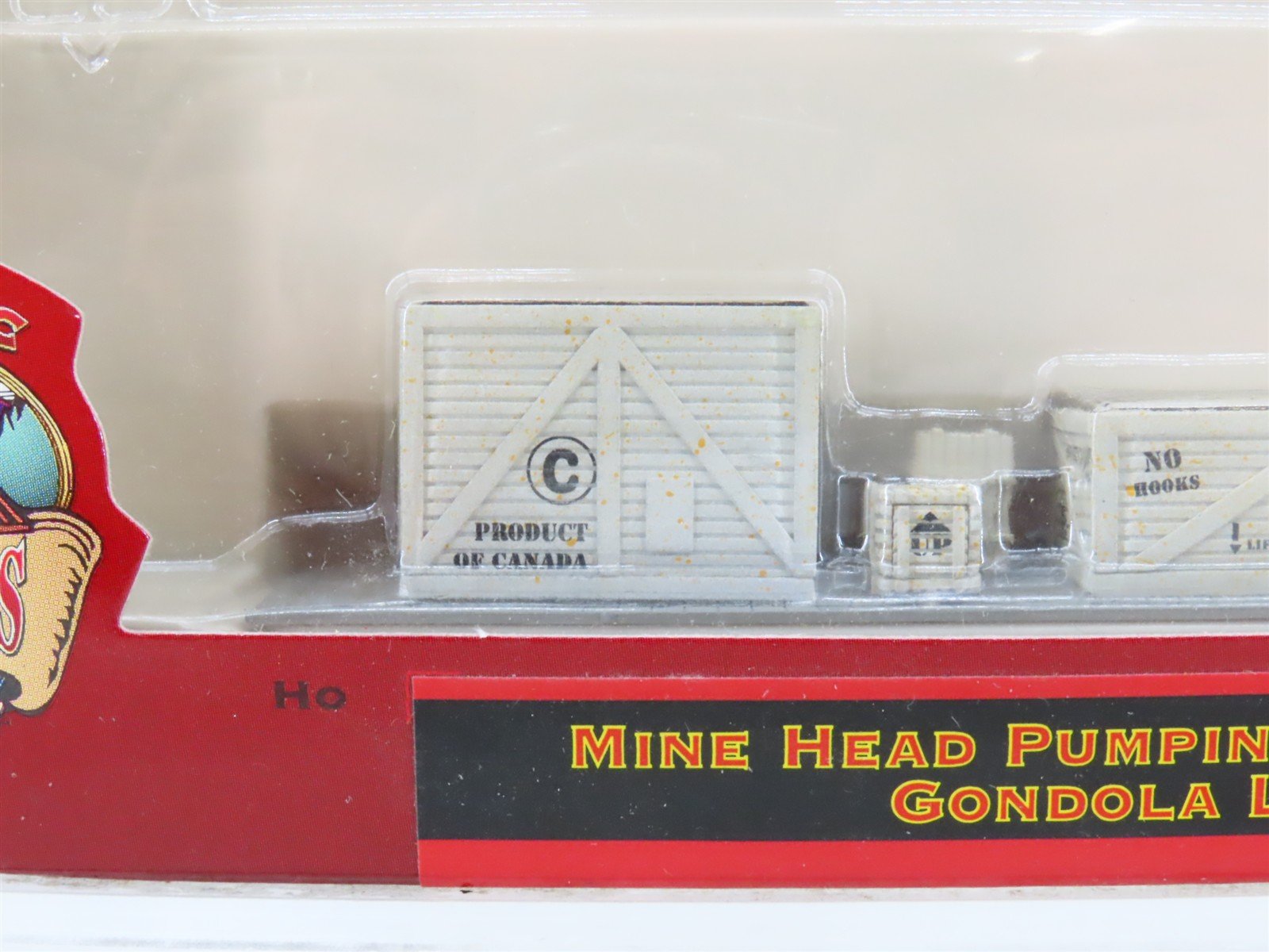 HO Scale Ertl 4159 Mine Head Pumping Machinery Gondola Load - Sealed
