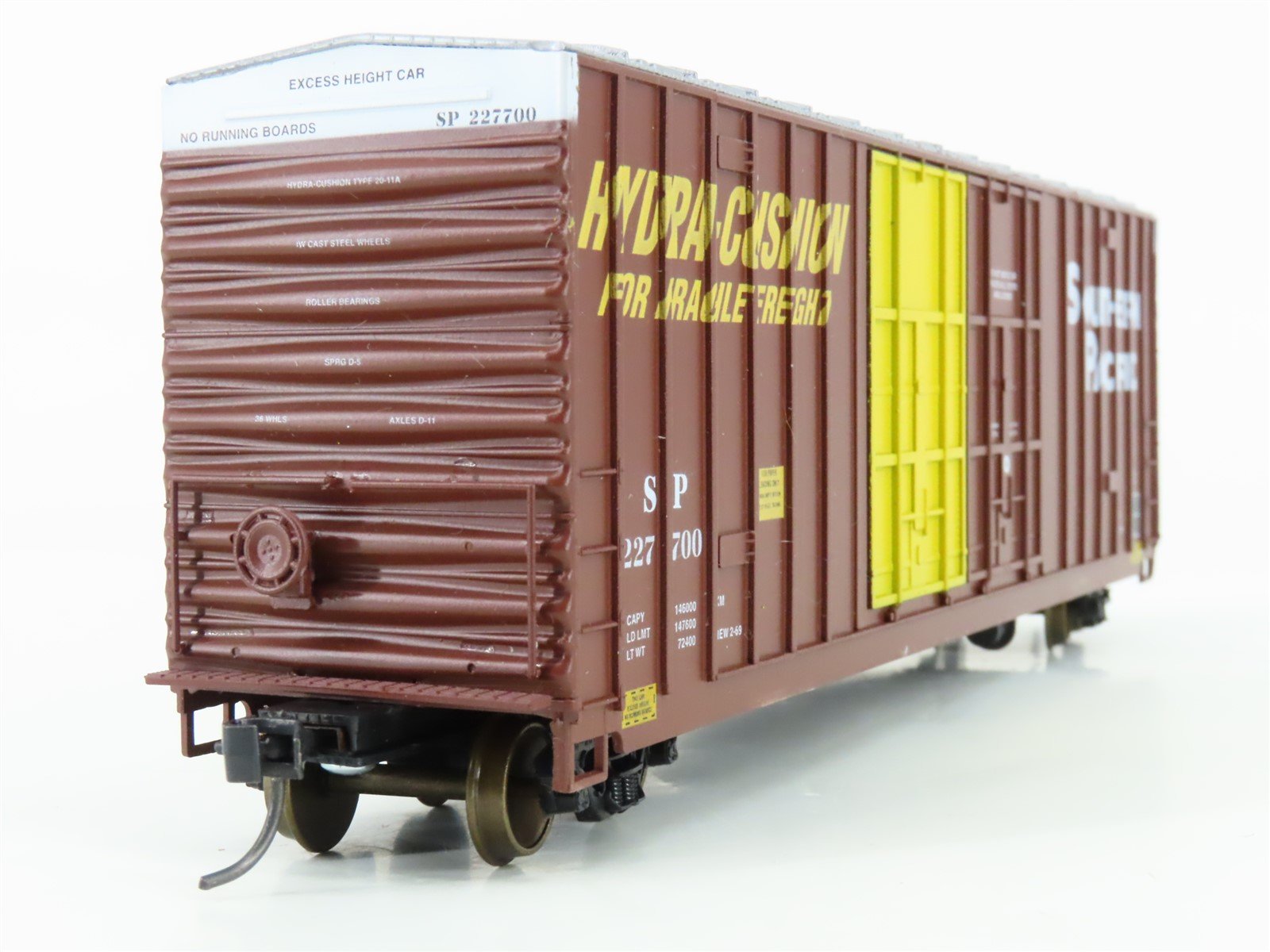 HO Scale LBF 1396 SP Southern Pacific Railroad 50' Hi Cube Box Car #227700