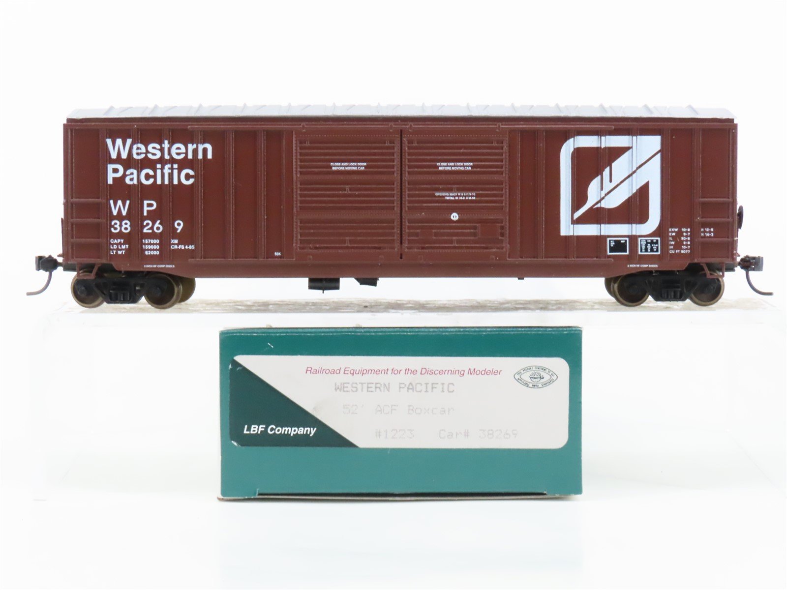 HO Scale LBF 1223 WP Western Pacific Feather 52' Double Door Box Car #38269