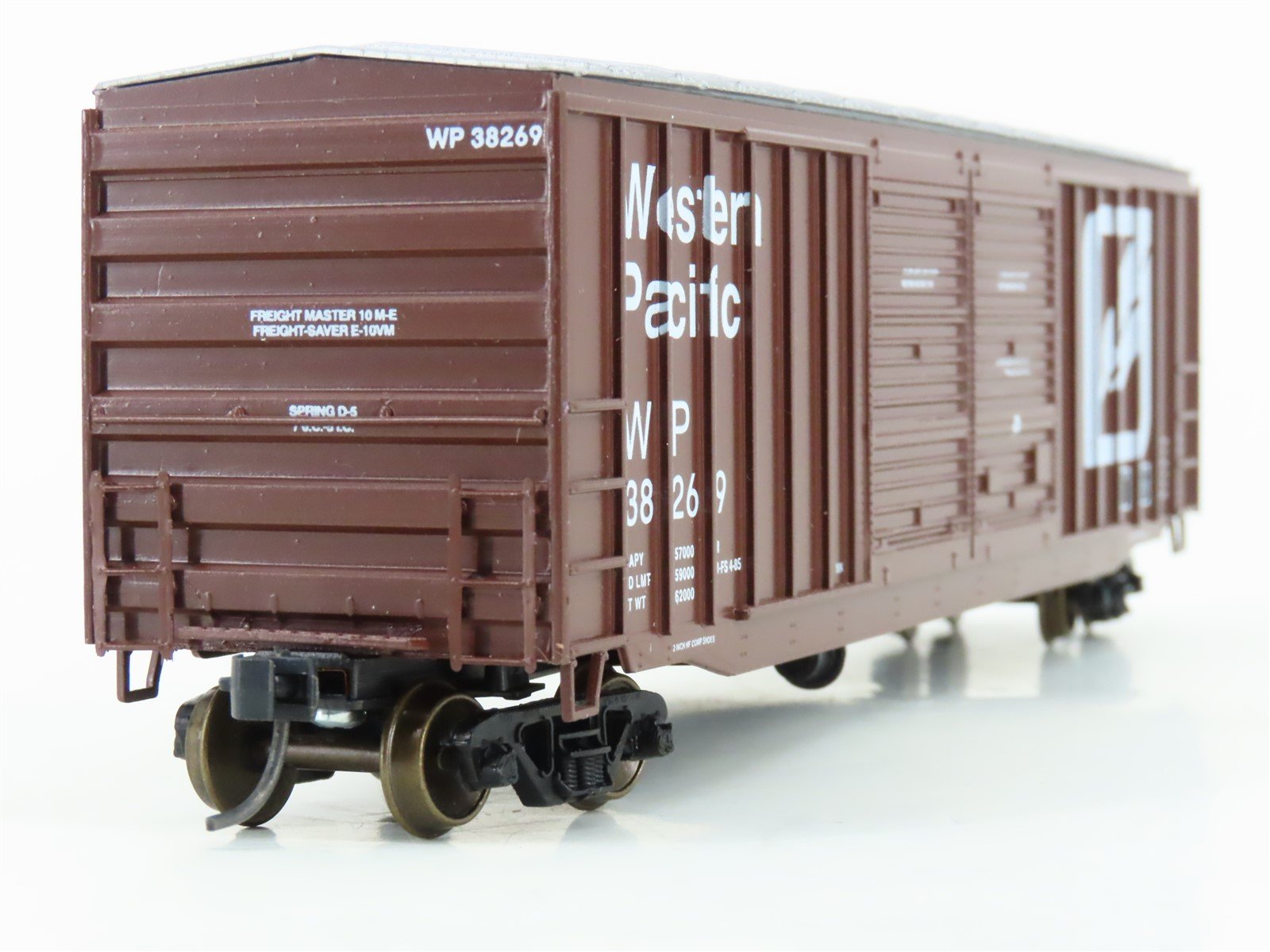 HO Scale LBF 1223 WP Western Pacific Feather 52' Double Door Box Car #38269
