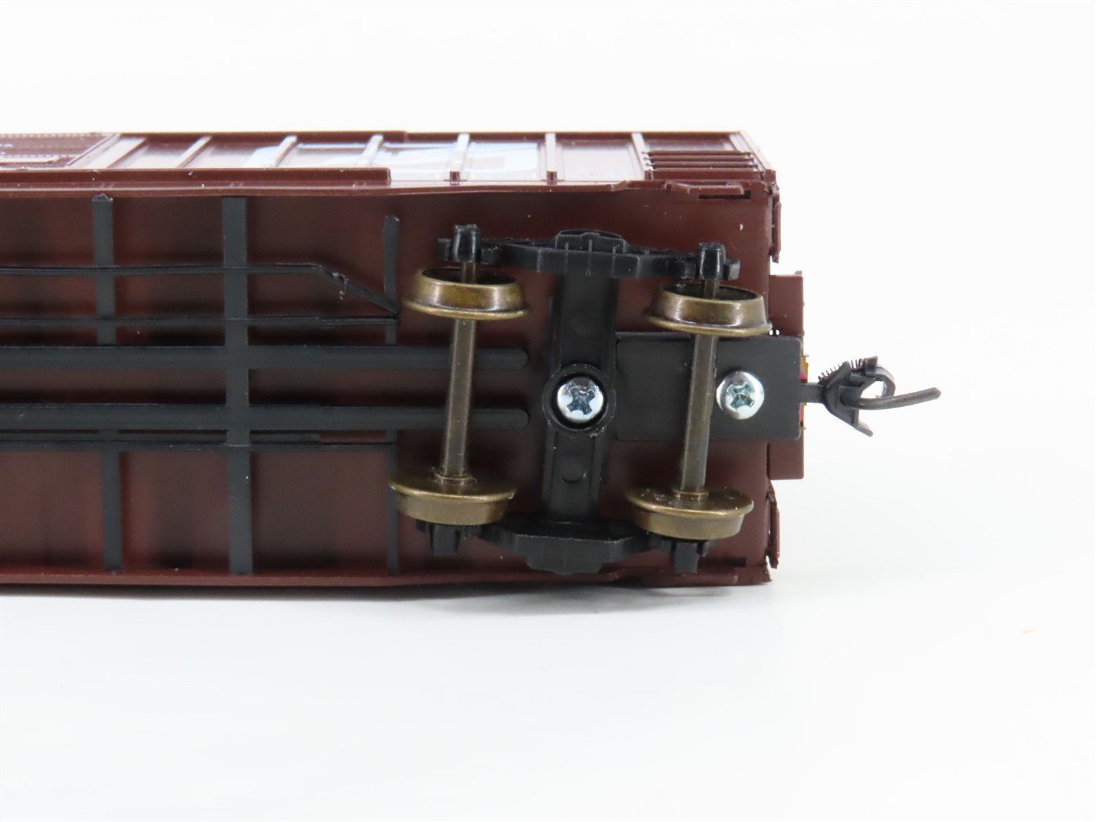 HO Scale LBF 1223 WP Western Pacific Feather 52' Double Door Box Car #38269