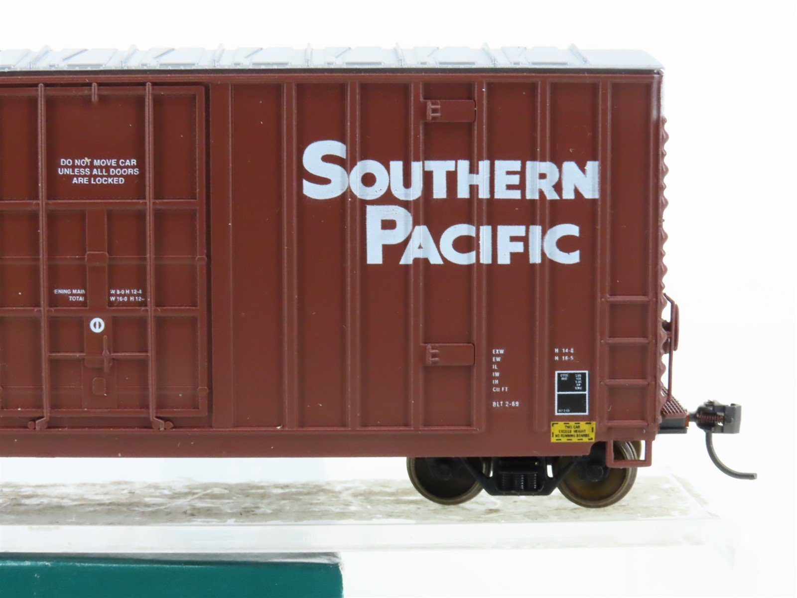 HO Scale LBF 1396 SP Southern Pacific Railroad 50' Hi Cube Box Car #228017