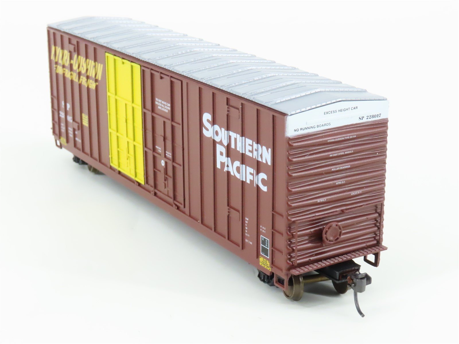 HO Scale LBF 1396 SP Southern Pacific Railroad 50' Hi Cube Box Car #228017