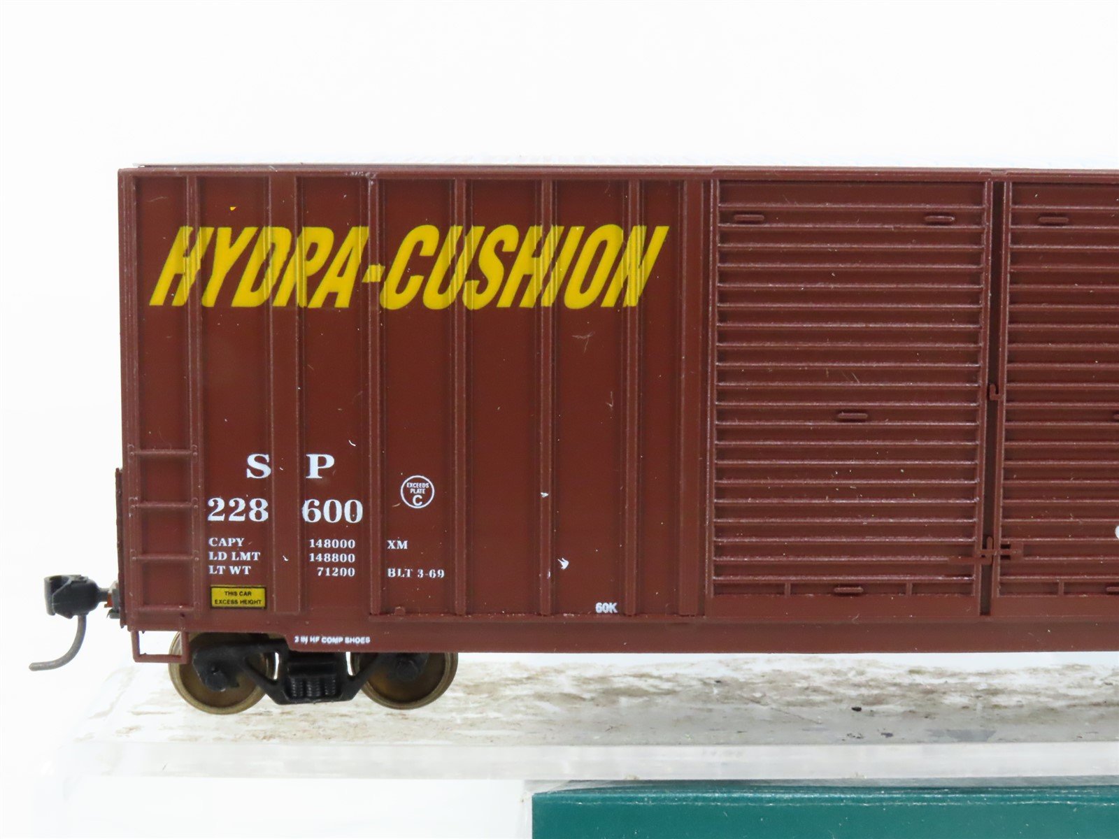HO Scale LBF 1337 SP Southern Pacific Railroad 50' Hi Cube Box Car #228600