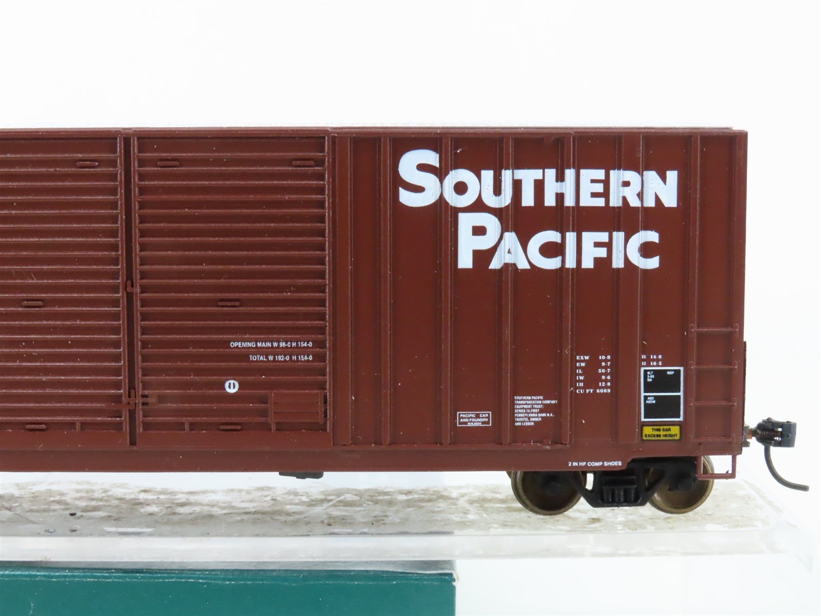 HO Scale LBF 1337 SP Southern Pacific Railroad 50' Hi Cube Box Car #228600