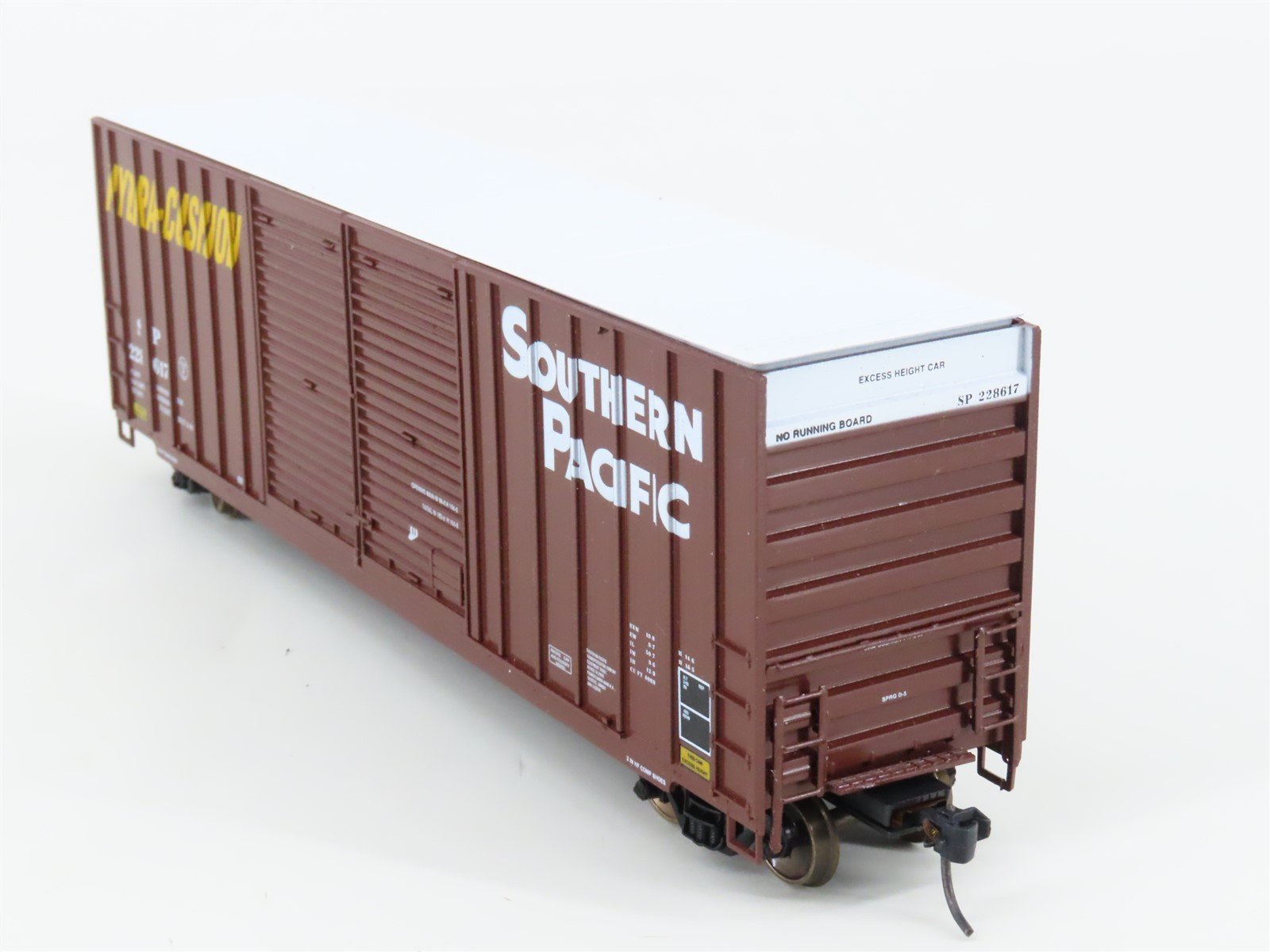 HO Scale LBF 1337 SP Southern Pacific Railroad 50' Hi Cube Box Car #228617