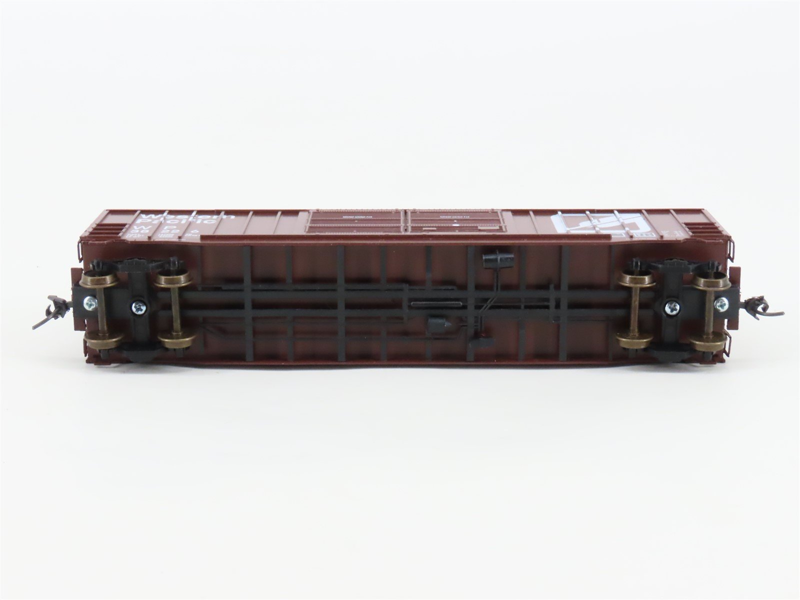 HO Scale LBF 1223 WP Western Pacific Feather 52' Double Door Box Car #38226