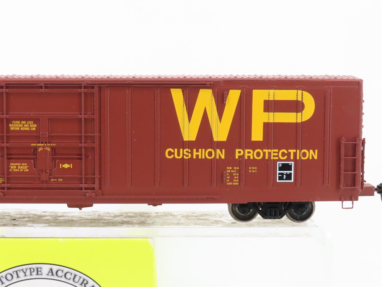HO Scale Eel River Models ERM-1412B WP Western Pacific Railroad Box Car #67028