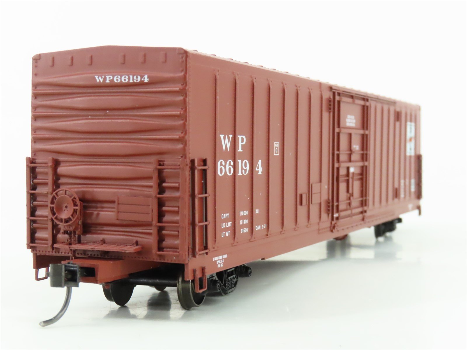 HO Scale Eel River Models ERM-1454B WP Western Pacific Feather Box Car #66194