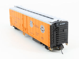 HO Scale Athearn Bev-Bel 2364 SP UP PFE Pacific Fruit Express 50' Reefer #300562