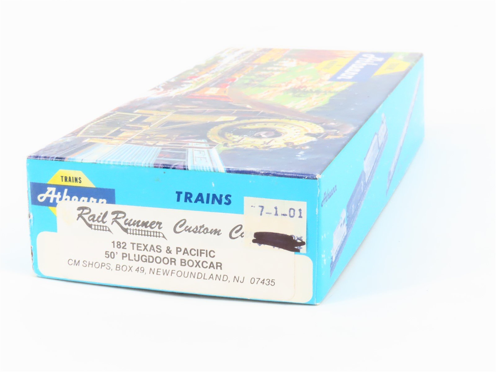 HO Scale Athearn Rail Runner 182 TP Texas & Pacific 50' Plug Door Box Car #3623