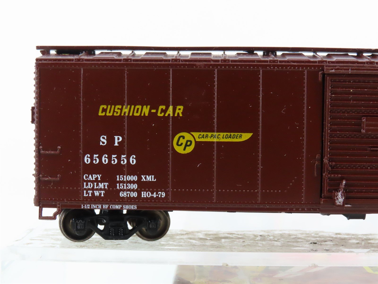 HO Athearn Rail Runner 123 SP Southern Pacific 50' Single Door Box Car #656556