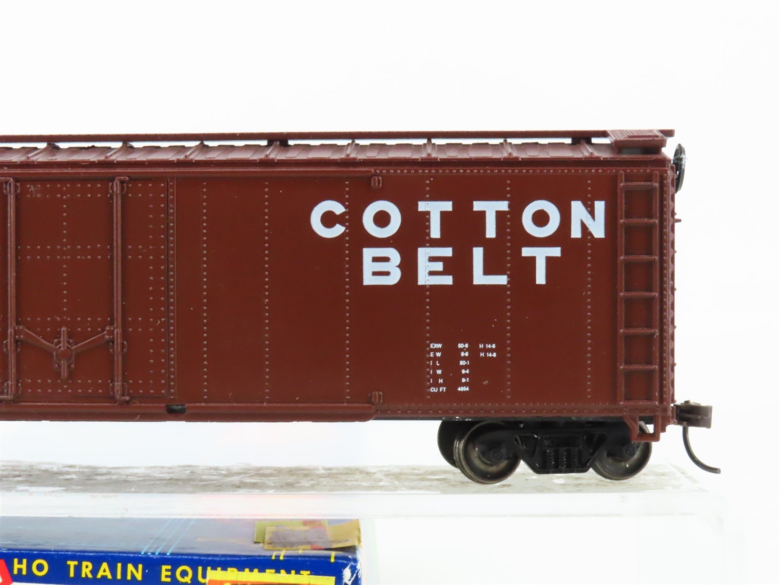 HO Scale Roundhouse 7731 SSW Cotton Belt 50' Plug Door Box Car #27585