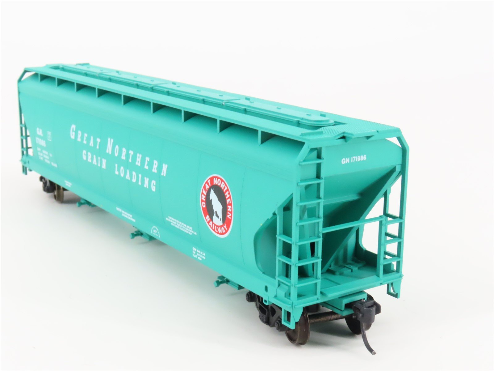 HO Accurail 2010 GN Great North Grain 3-Bay Covered Hopper #171986 - Upgraded