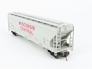 HO Accurail 2004 WC Wisconsin Central ACF 3-Bay Covered Hopper #82800 - Upgraded