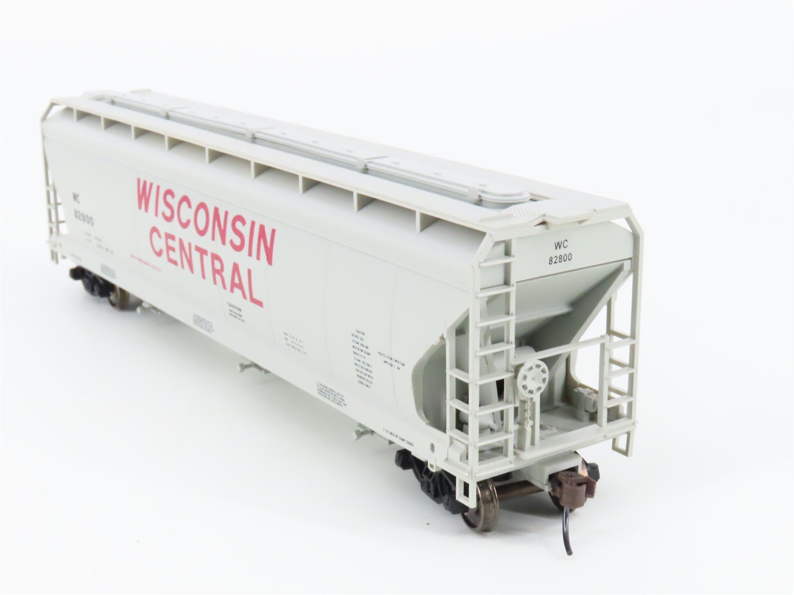 HO Accurail 2004 WC Wisconsin Central ACF 3-Bay Covered Hopper #82800 - Upgraded