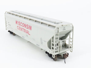 HO Accurail 2004 WC Wisconsin Central ACF 3-Bay Covered Hopper #82800 - Upgraded