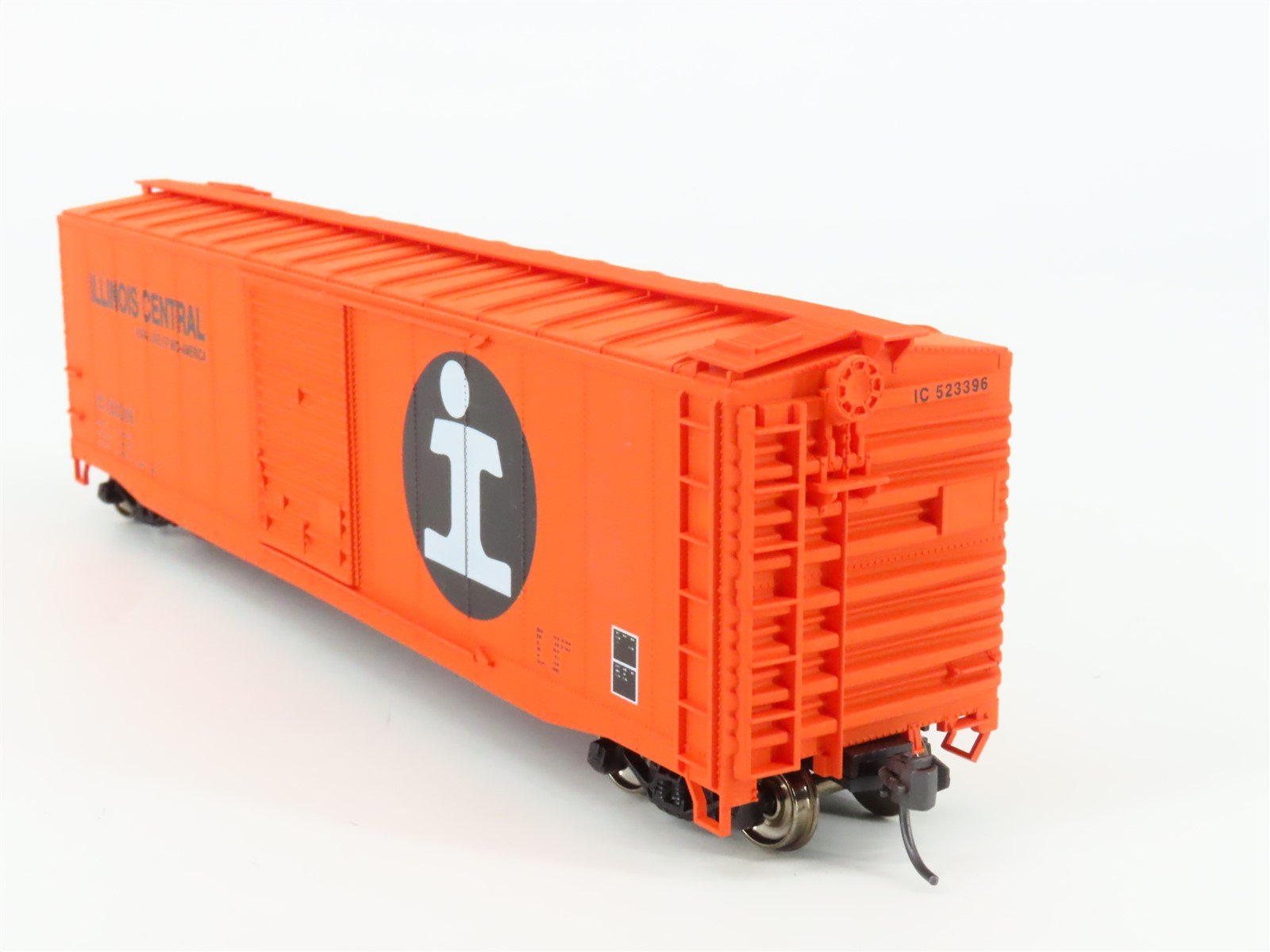 HO Accurail 5002 IC Illinois Central 50' AAR Steel Box Car #523396 - Upgraded