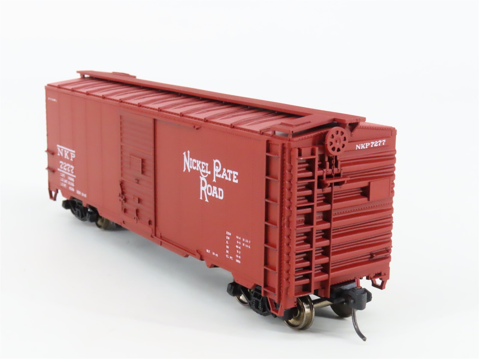 HO Accurail 3221 NKP Nickel Plate Road 40' AAR Steel Box Car #7277 - Upgraded