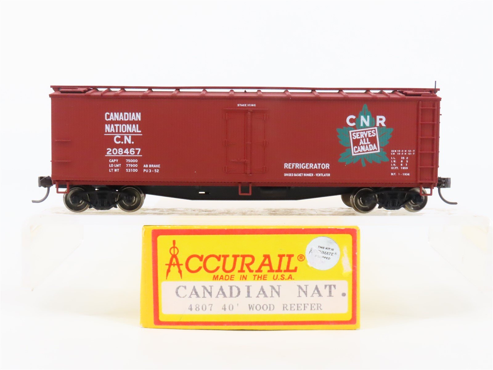HO Scale Accurail 4807 CN Canadian National 40' Wood Reefer #208467 - Upgraded