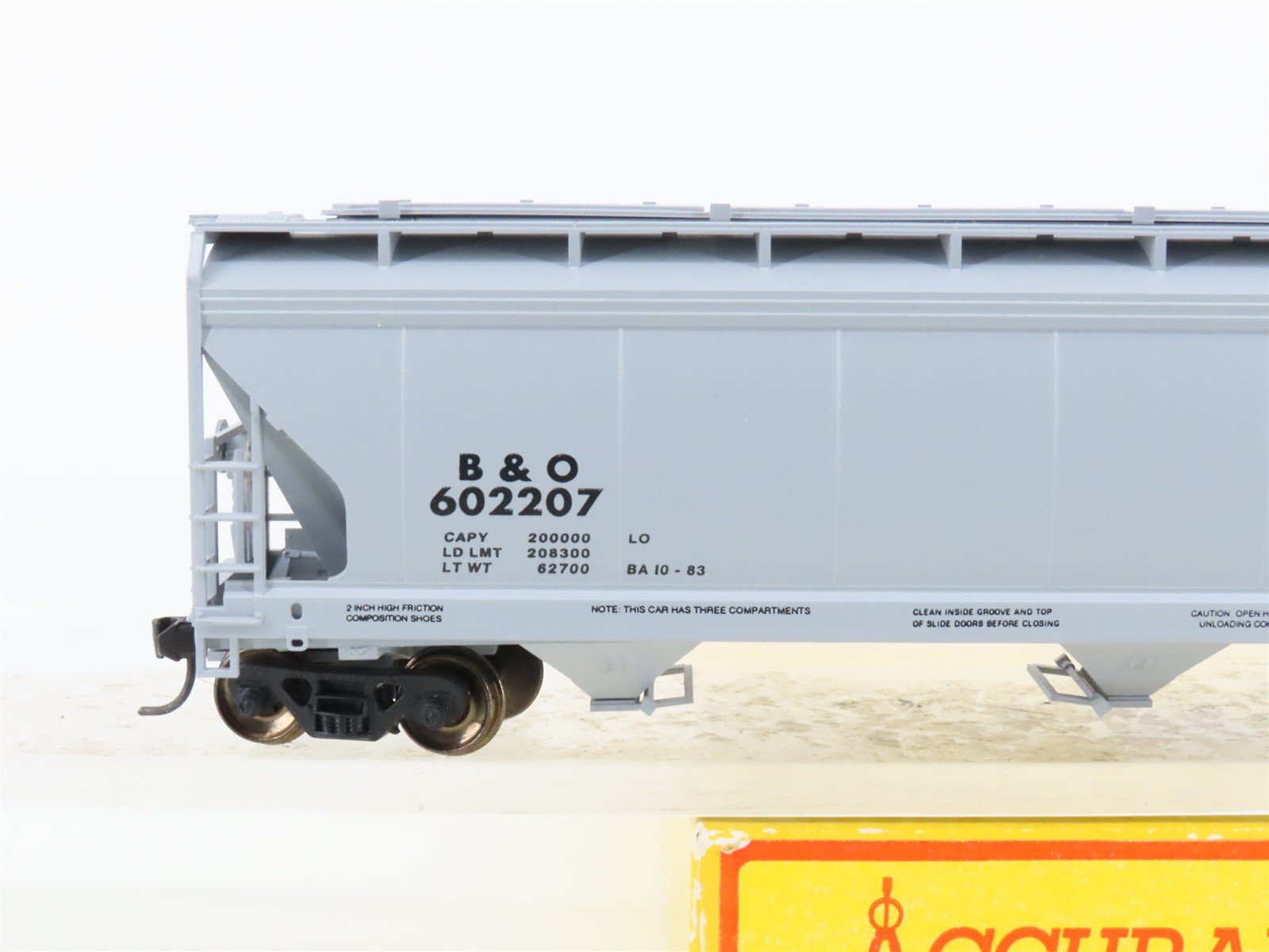 HO Accurail 2022 B&O Baltimore & Ohio ACF 3-Bay Covered Hopper #602207 -Upgraded