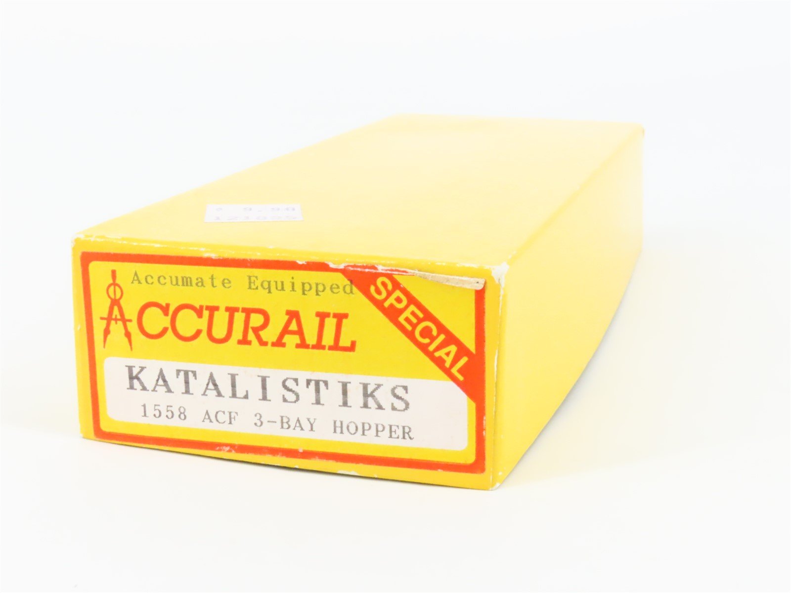 HO Scale Accurail 1558 ACFX Katalistiks 3-Bay Covered Hopper #59697 - Upgraded