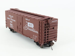 HO Accurail 3210 CNW 