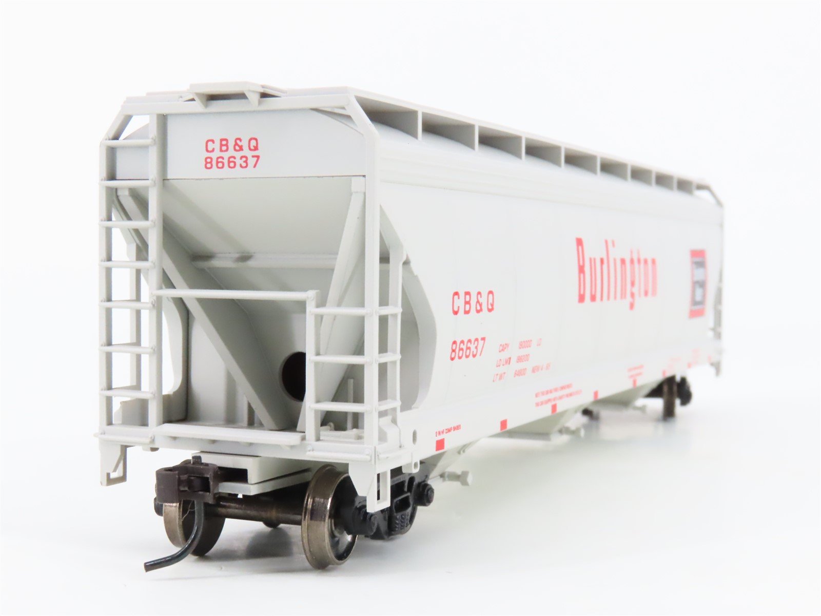 HO Accurail 2017 CB&Q Burlington Route ACF 3-Bay Covered Hopper #86637 -Upgraded