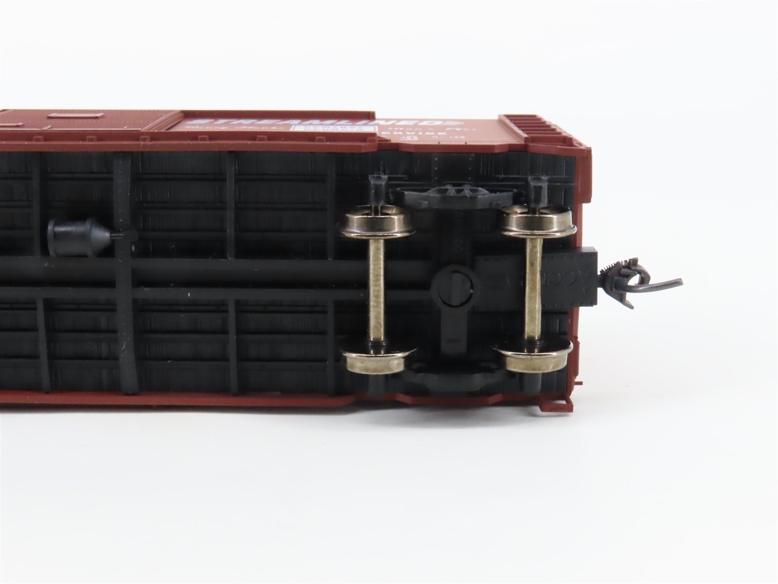 HO Scale Accurail 3424 CG Central of Georgia 40' PS-1 Box Car #7070 - Upgraded