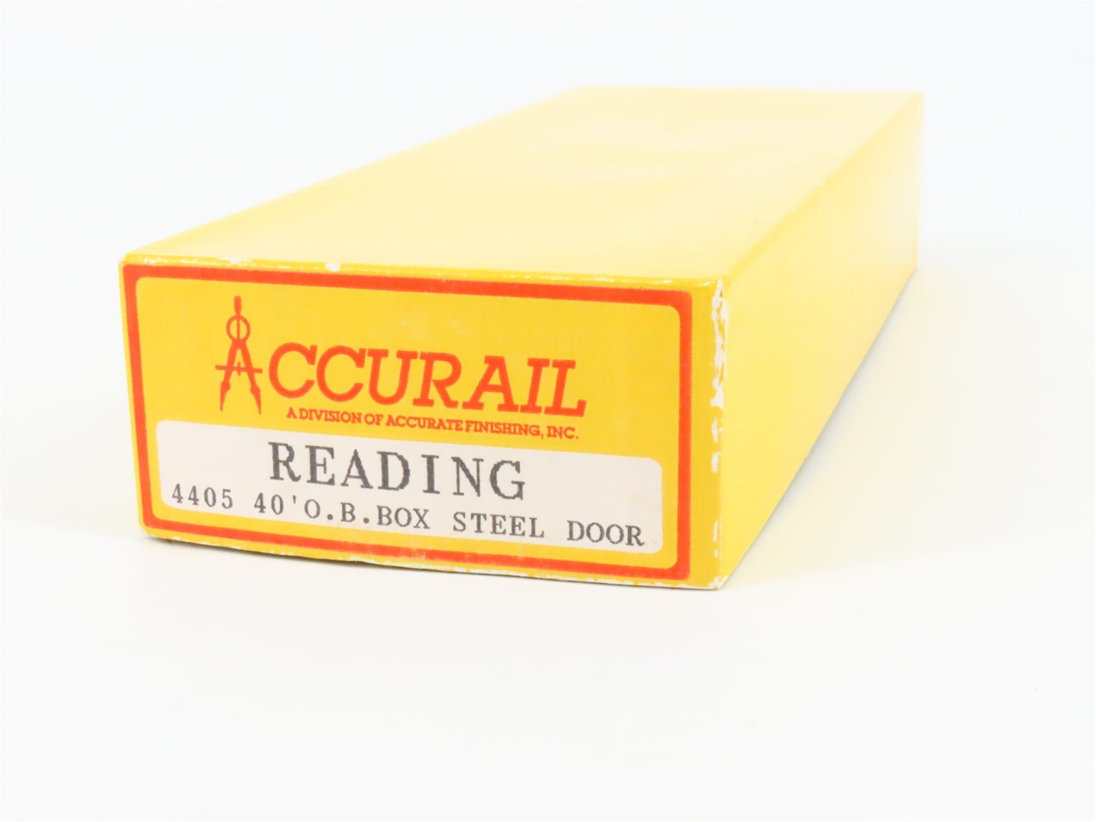 HO Scale Accurail 4405 RDG Reading 40' OB Wood Box Car #5621 - Upgraded