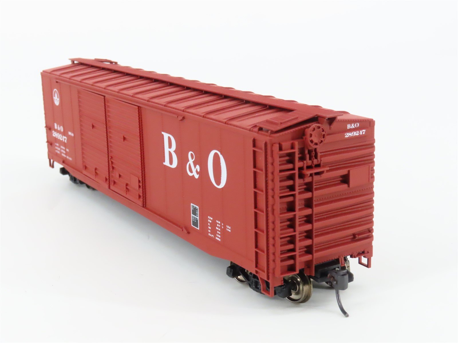 HO Accurail 5202 B&O Baltimore & Ohio 50' AAR Steel Box Car #289247 - Upgraded