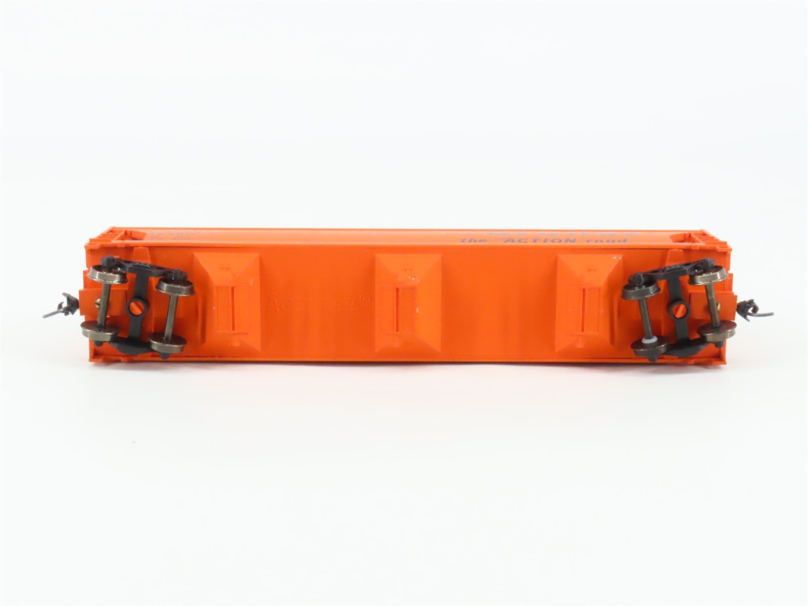 HO Accurail 2034 D&RGW Rio Grande ACF 3-Bay Covered Hopper #15590 - Upgraded