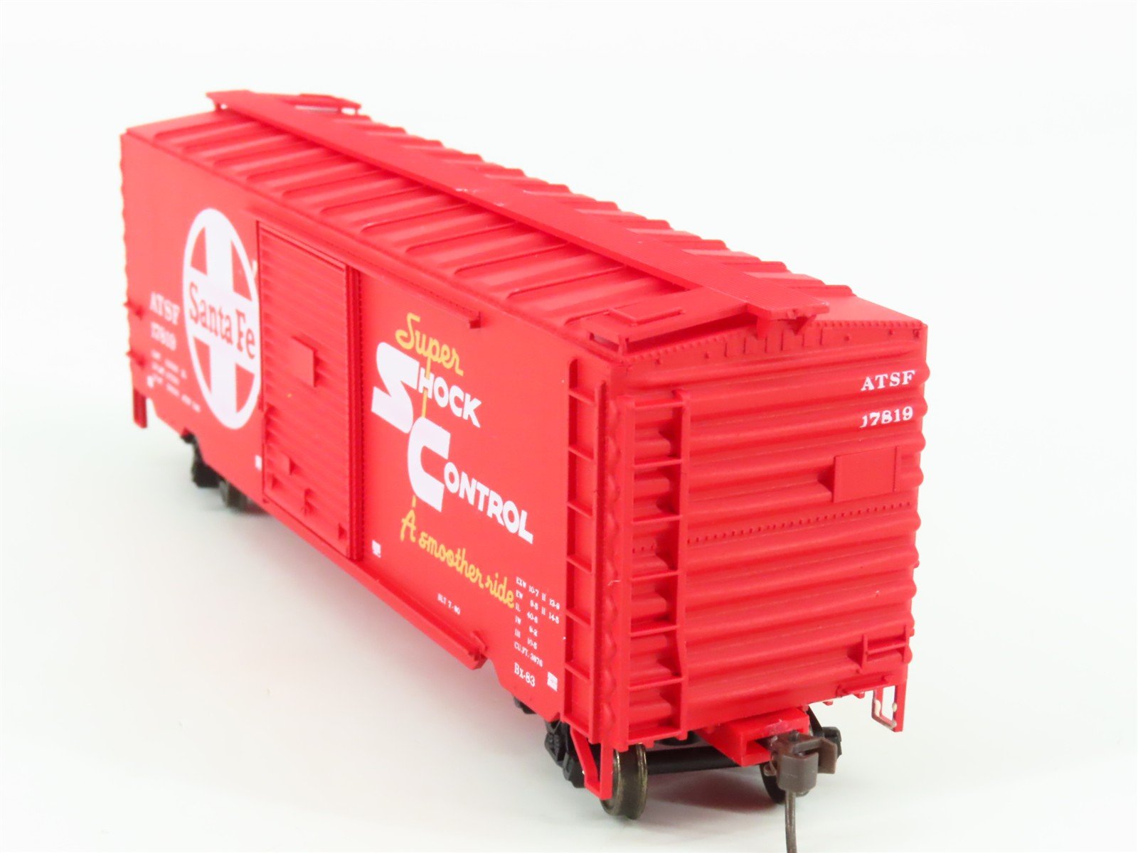 HO Scale Accurail 3401 ATSF Santa Fe 40' PS-1 Steel Box Car #17819 - Upgraded
