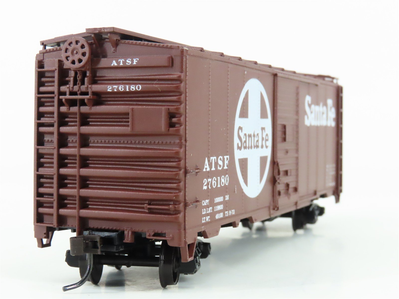 HO Scale Accurail 3201 ATSF Santa Fe 40' AAR Single Door Steel Box Car #276180