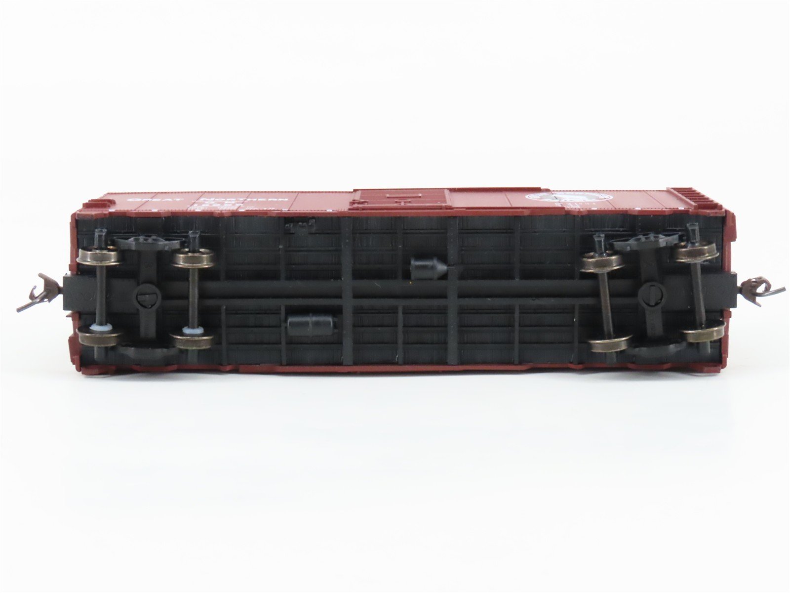 HO Scale Accurail 3215 GN Great Northern 40' AAR Steel Box Car #18955 - Upgraded
