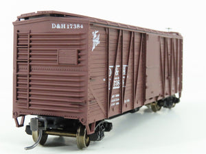 HO Accurail 4202 D&H Delaware & Hudson 40' OB Wood Box Car #17384 - Upgraded