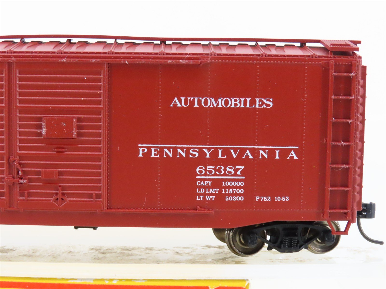 HO Scale Accurail 3009 PRR Pennsylvania 40' Double Door Box Car #65387 -Upgraded
