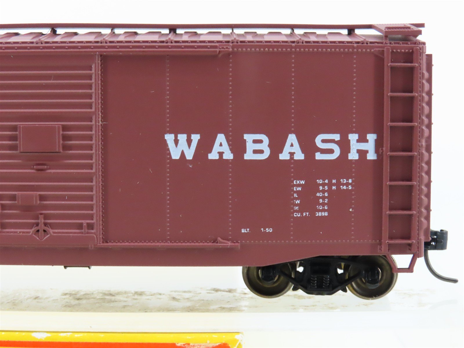 HO Scale Accurail 3011 WAB Wabash 40' Double Door Steel Box Car #8247 - Upgraded