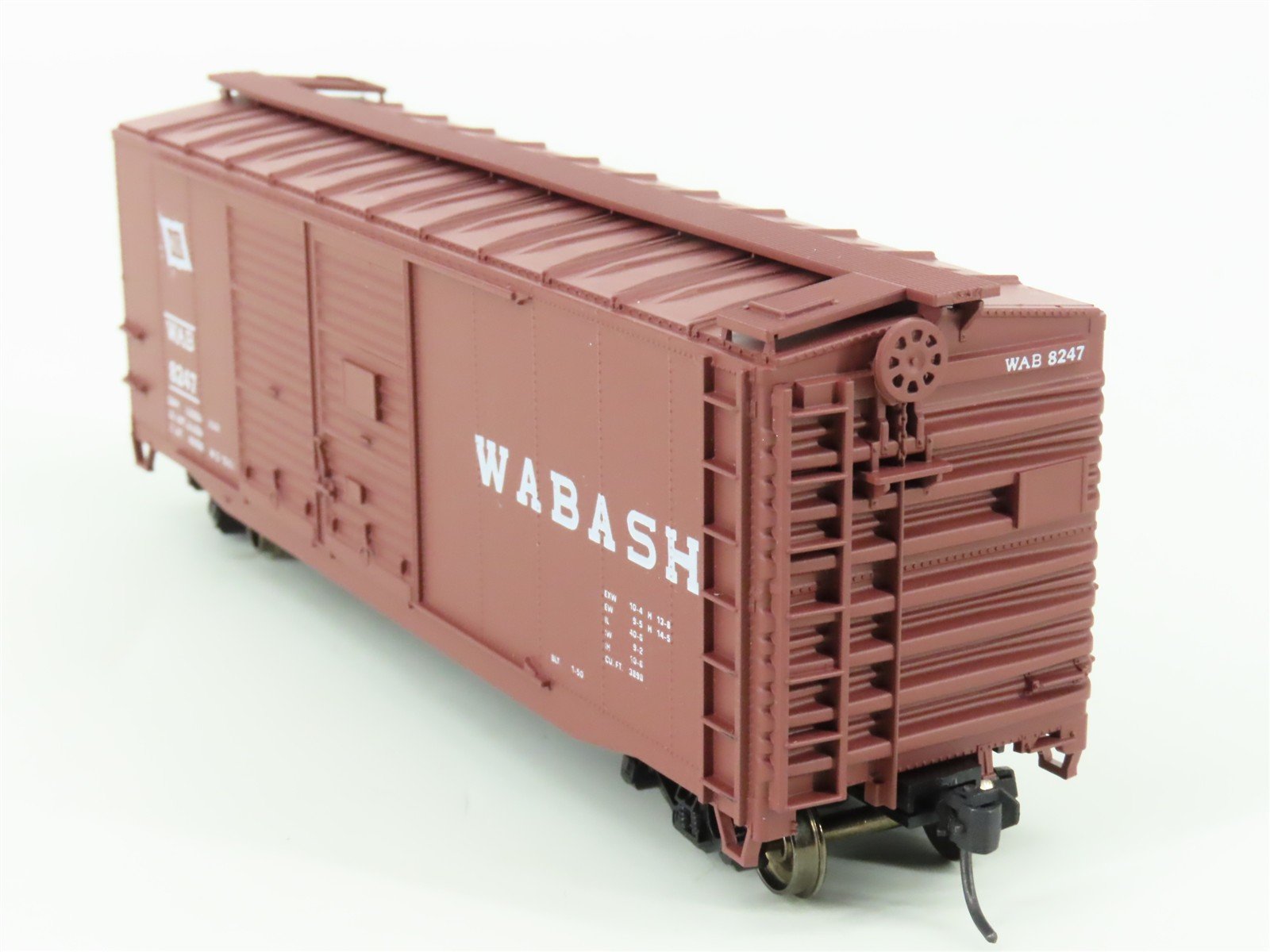 HO Scale Accurail 3011 WAB Wabash 40' Double Door Steel Box Car #8247 - Upgraded