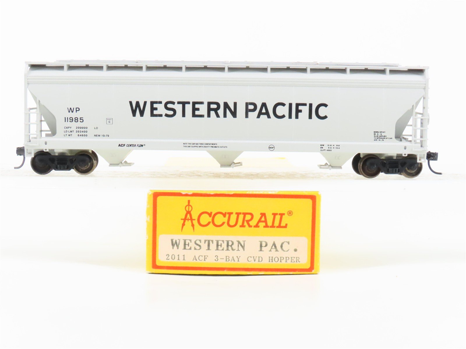 HO Accurail 2011 WP Western Pacific ACF 3-Bay Covered Hopper #11985 - Upgraded