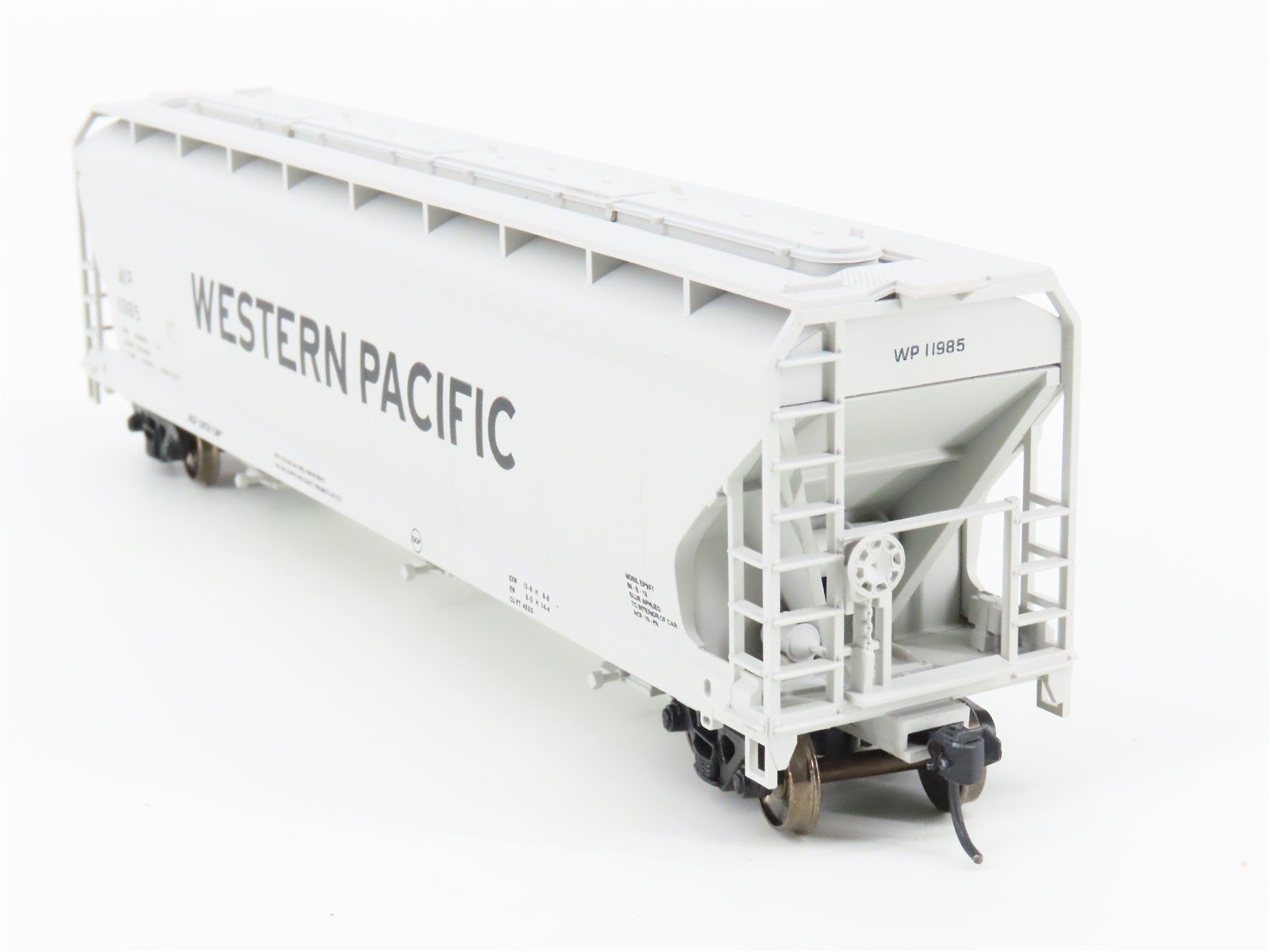 HO Accurail 2011 WP Western Pacific ACF 3-Bay Covered Hopper #11985 - Upgraded