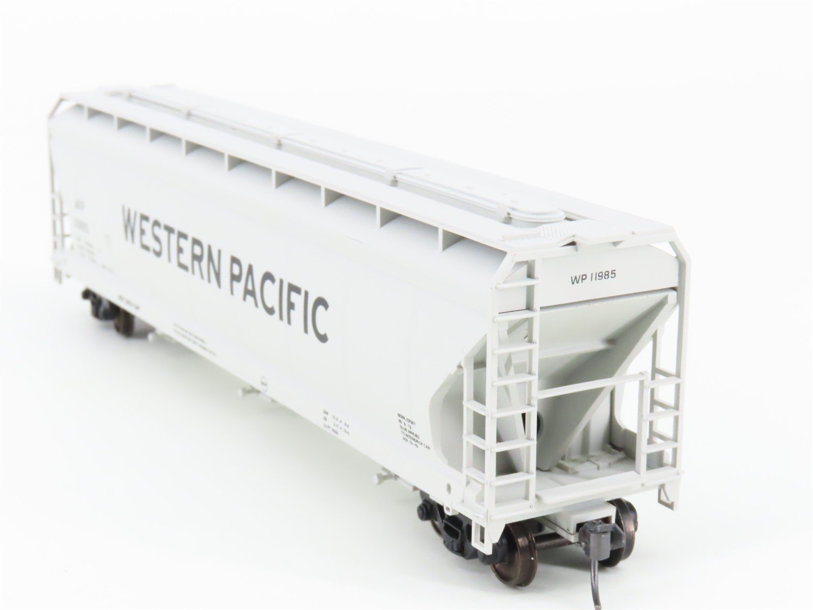 HO Accurail 2011 WP Western Pacific ACF 3-Bay Covered Hopper #11985 - Upgraded