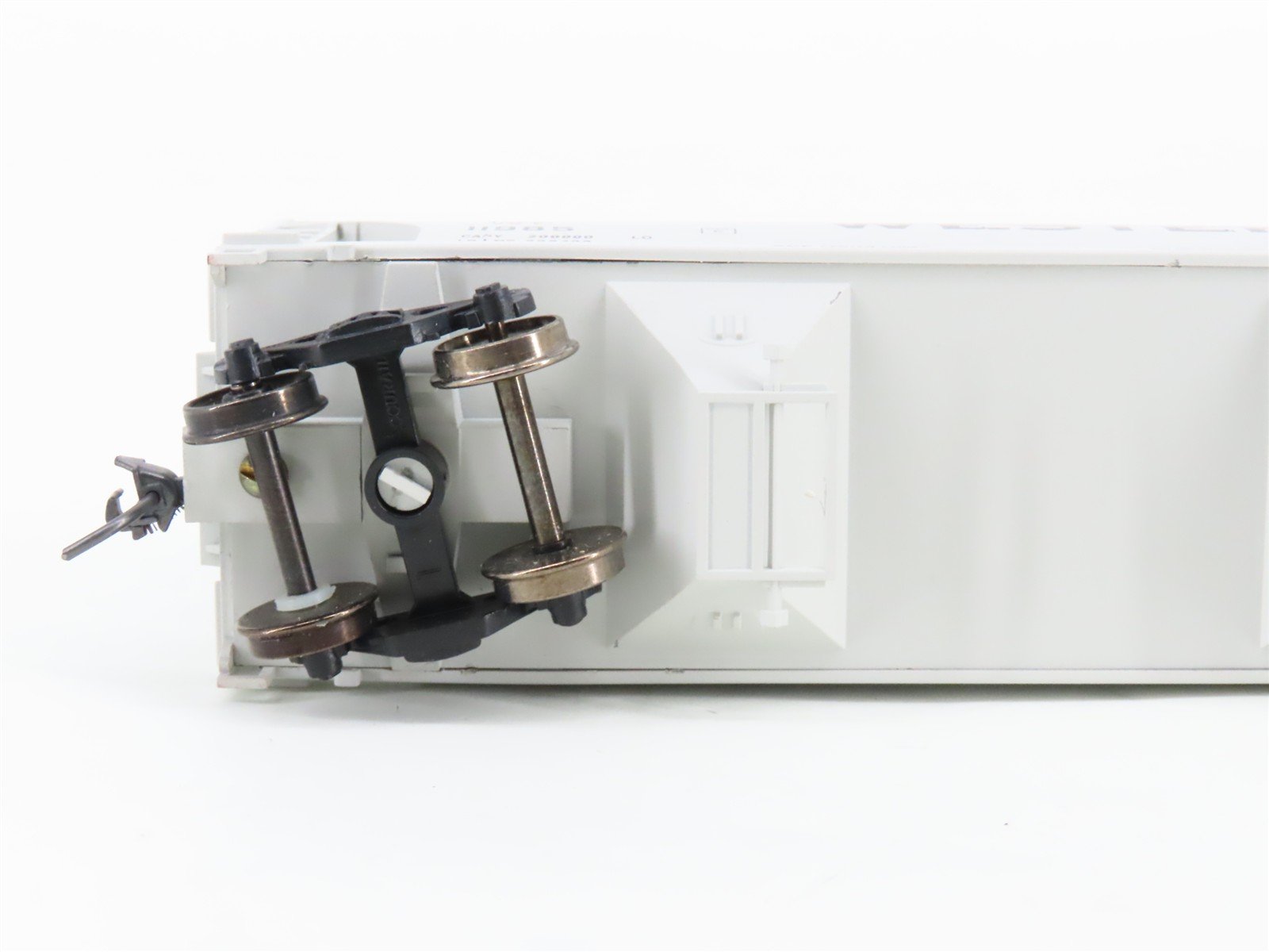 HO Accurail 2011 WP Western Pacific ACF 3-Bay Covered Hopper #11985 - Upgraded